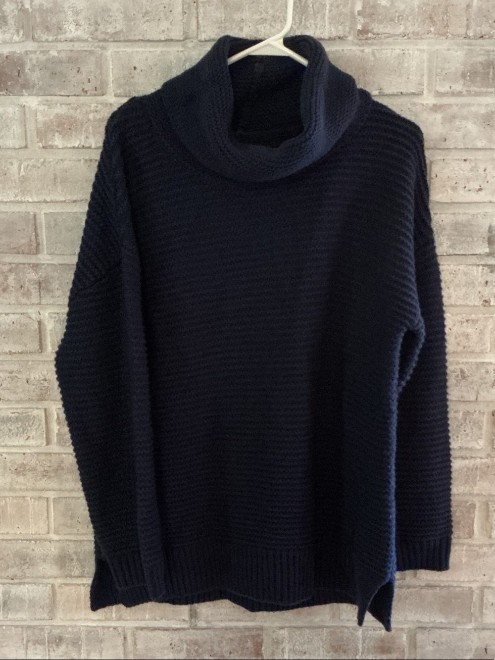 Women’s Navy Turtleneck Ribbed Sweater